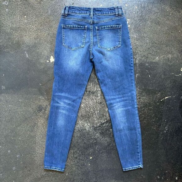 Maurices Women's High Rise Distressed Jegging Jeans Size XS Regular 26 Waist - Picture 1 of 14